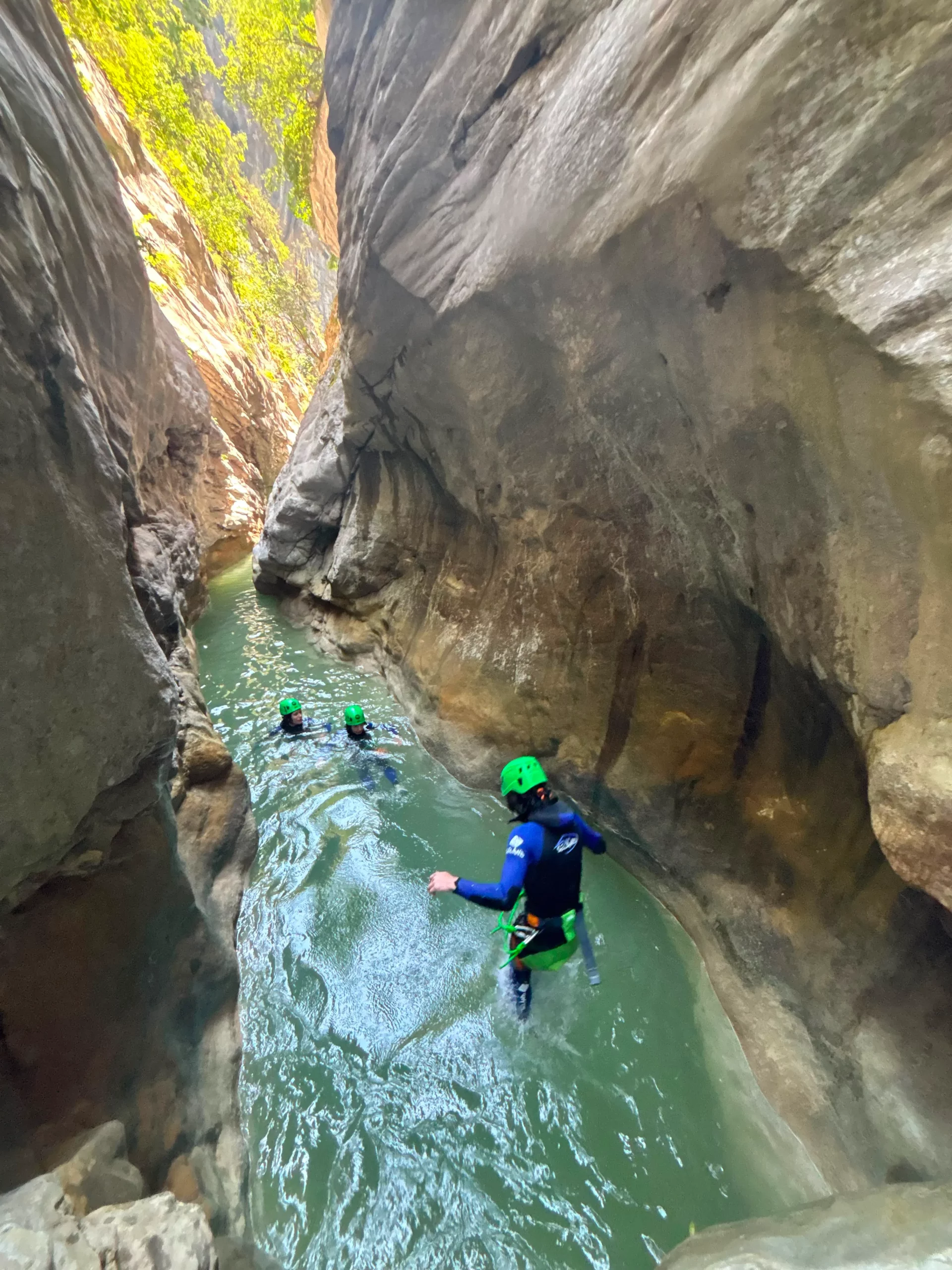 amcanyoning-riolan-jumping