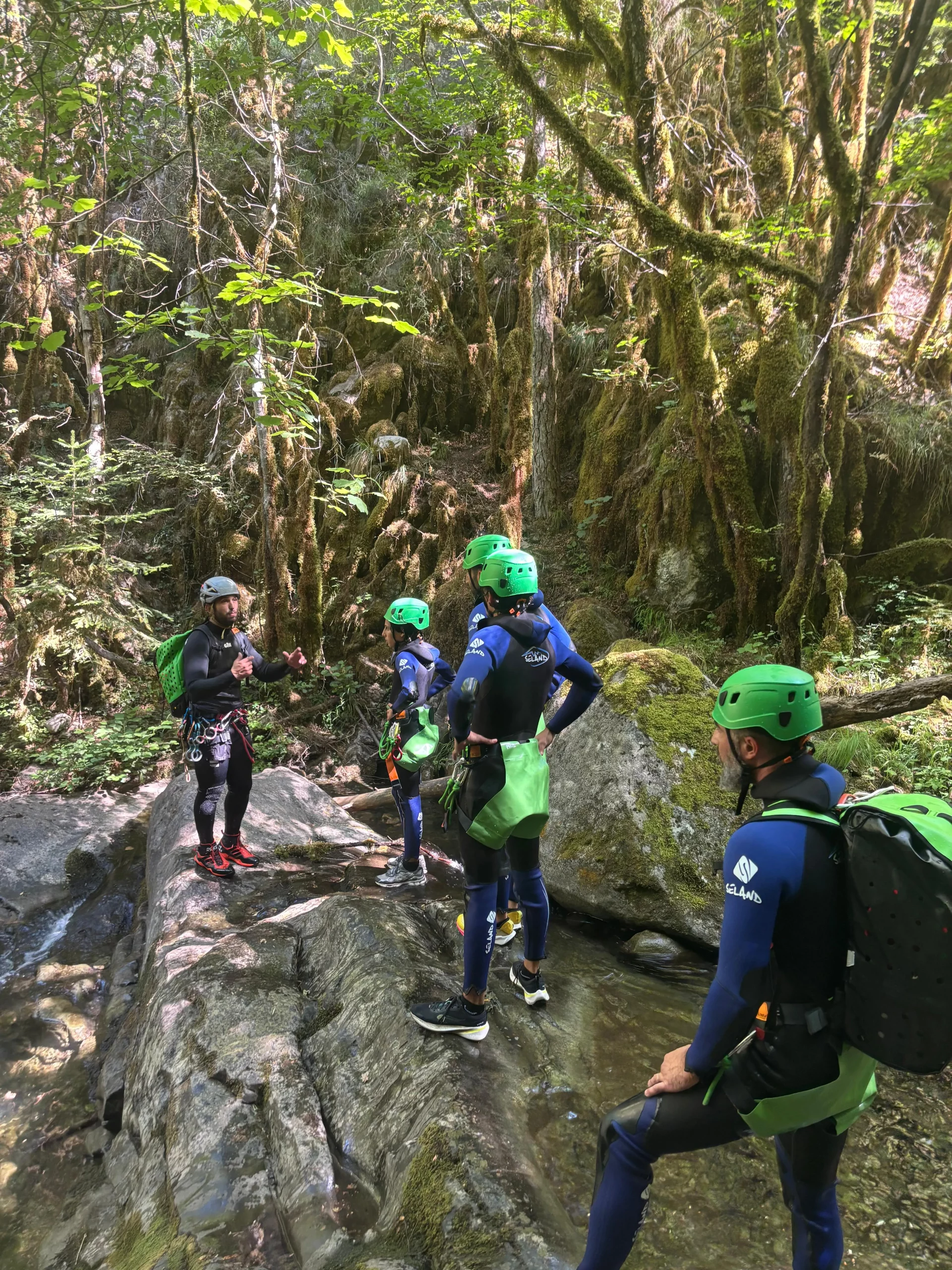 amcanyoning-labollene-groupe